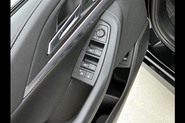 BMW 2 Serie Active Tourer Plug-In 225e xDrive M-SPORT | PANO | PREMIUM