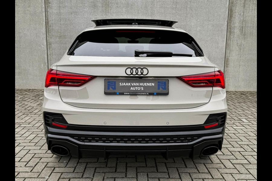 Audi Q3 Sportback 45TFSIe 245pk S-Tronic Competition S Edition S-Line 1é Eig Audi Exclusive|Pano|Sonos|Ambiance|Camera|Matrix|RSQ3