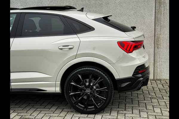 Audi Q3 Sportback 45TFSIe 245pk S-Tronic Competition S Edition S-Line 1é Eig Audi Exclusive|Pano|Sonos|Ambiance|Camera|Matrix|RSQ3