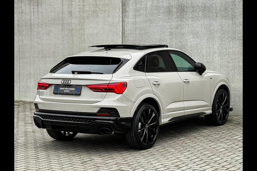 Audi Q3 Sportback 45TFSIe 245pk S-Tronic Competition S Edition S-Line 1é Eig Audi Exclusive|Pano|Sonos|Ambiance|Camera|Matrix|RSQ3