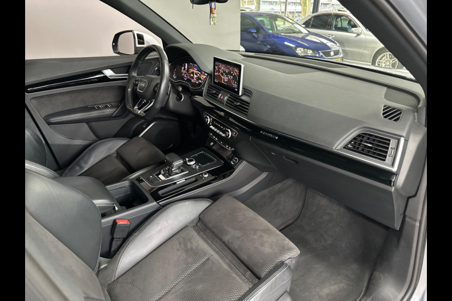 Audi Q5 2.0 TFSI quattro Sport S Line Black Edition