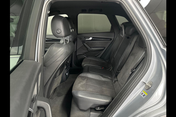 Audi Q5 2.0 TFSI quattro Sport S Line Black Edition