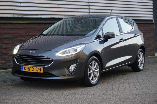 Ford Fiesta 1.0 EcoB.95PK Titanium Navigatie via AppleCarplay/ Parkeersensoren/December 2020.
