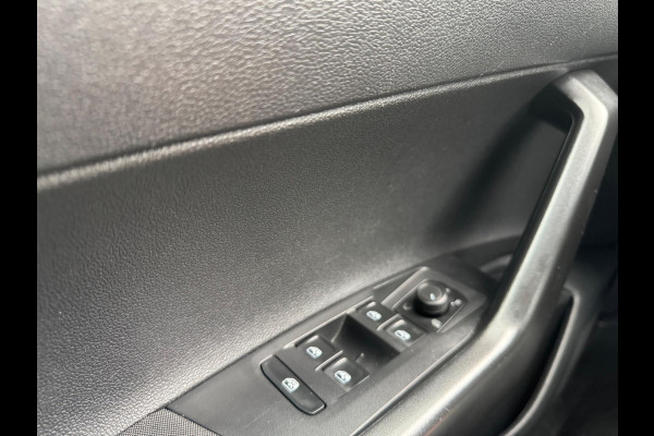 Volkswagen Taigo 1.0 TSI Life Business DSG Virtual Led APPLE CARPLAY