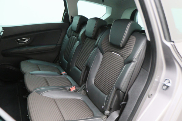 Renault Grand Scénic 1.3 TCe Intens Climate, Keyless, Apple Carplay, Trekhaak, Rijstrooksensor, 20"