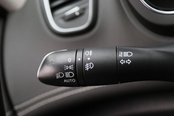 Renault Grand Scénic 1.3 TCe Intens Climate, Keyless, Apple Carplay, Trekhaak, Rijstrooksensor, 20"