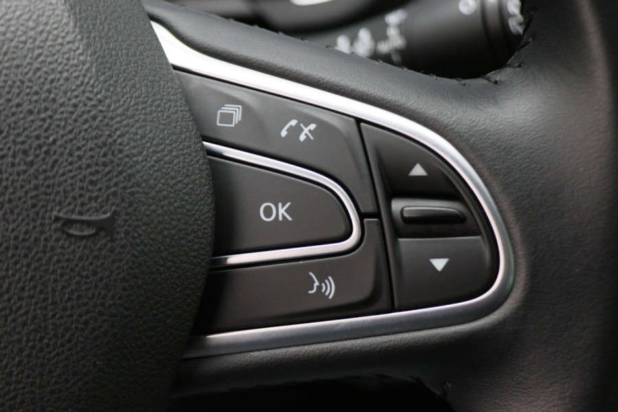 Renault Grand Scénic 1.3 TCe Intens Climate, Keyless, Apple Carplay, Trekhaak, Rijstrooksensor, 20"