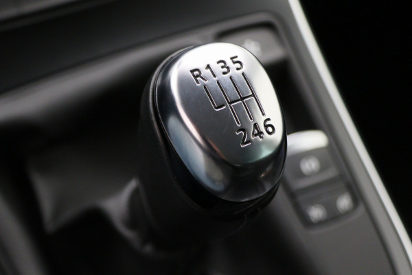 Renault Grand Scénic 1.3 TCe Intens Climate, Keyless, Apple Carplay, Trekhaak, Rijstrooksensor, 20"