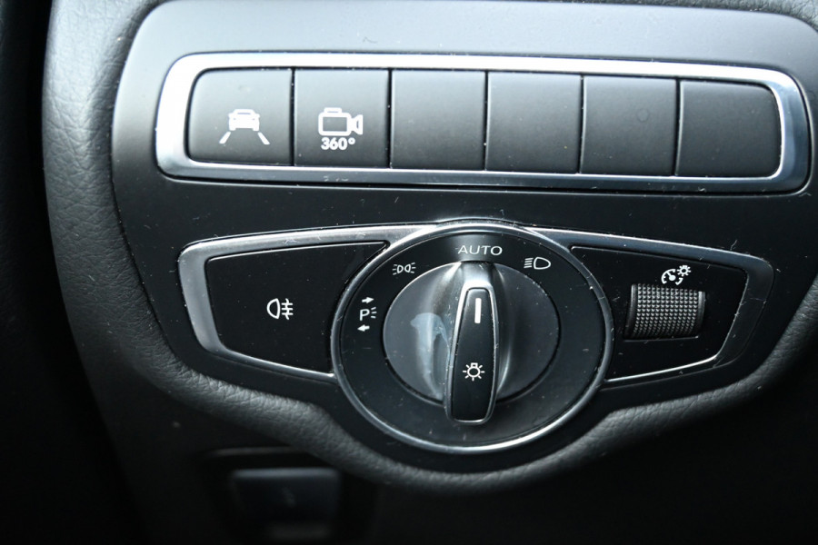 Mercedes-Benz V-Klasse 250d L2 DC 360 graden Camera, Distronic, Leder, 2500 KG trekhaak