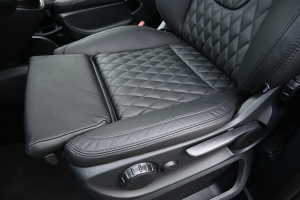 Mercedes-Benz V-Klasse 250d L2 DC 360 graden Camera, Distronic, Leder, 2500 KG trekhaak