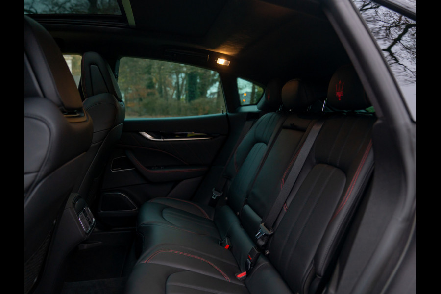 Maserati Levante 3.0 V6 S AWD 430pk GranSport Facelift | Pano-dak | 21 inch | Harman/Kardon | 360 camera
