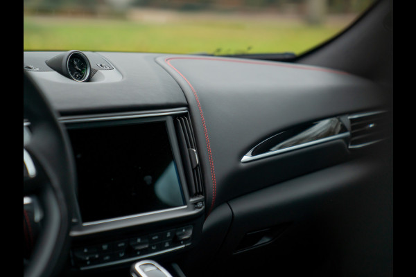 Maserati Levante 3.0 V6 S AWD 430pk GranSport Facelift | Pano-dak | 21 inch | Harman/Kardon | 360 camera