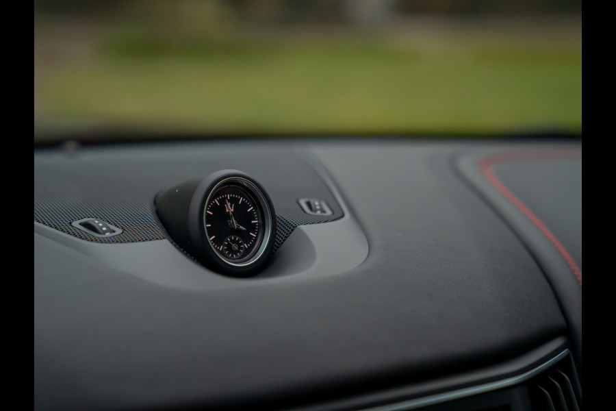 Maserati Levante 3.0 V6 S AWD 430pk GranSport Facelift | Pano-dak | 21 inch | Harman/Kardon | 360 camera