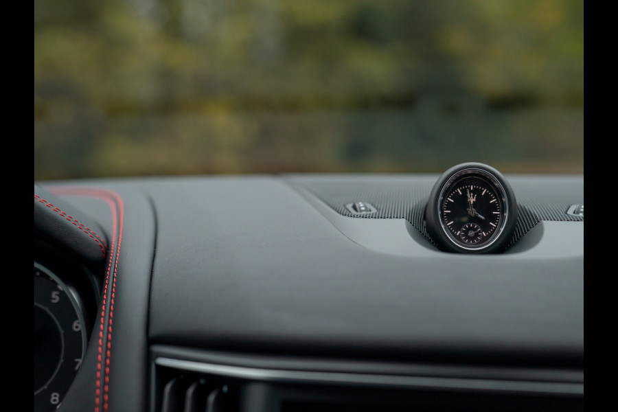 Maserati Levante 3.0 V6 S AWD 430pk GranSport Facelift | Pano-dak | 21 inch | Harman/Kardon | 360 camera