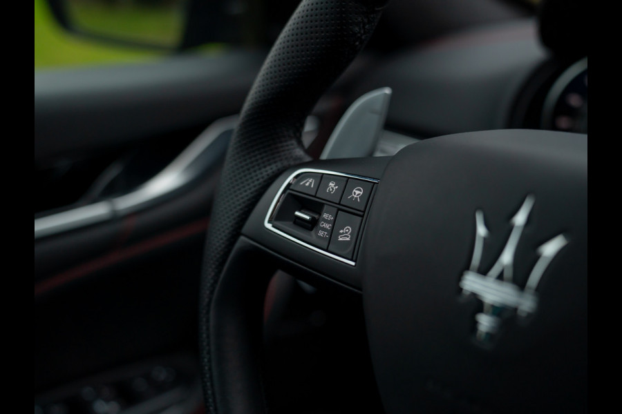 Maserati Levante 3.0 V6 S AWD 430pk GranSport Facelift | Pano-dak | 21 inch | Harman/Kardon | 360 camera