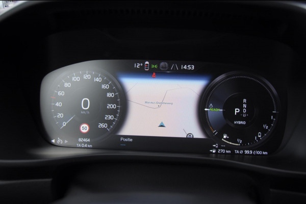 Volvo XC40 T4 211PK Automaat Core Bright / Apple carplay / Parkeersensoren met camera / Stoelverwarming / Elektrische achterklep / Keyless entry / Parkeersensoren met camera