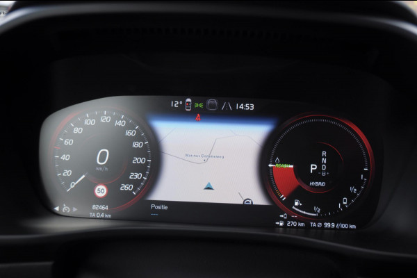 Volvo XC40 T4 211PK Automaat Core Bright / Apple carplay / Parkeersensoren met camera / Stoelverwarming / Elektrische achterklep / Keyless entry / Parkeersensoren met camera