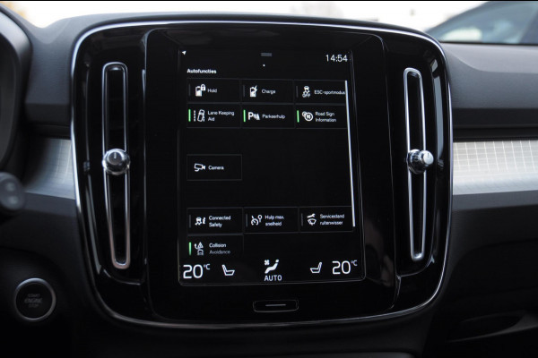 Volvo XC40 T4 211PK Automaat Core Bright / Apple carplay / Parkeersensoren met camera / Stoelverwarming / Elektrische achterklep / Keyless entry / Parkeersensoren met camera