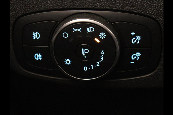 Ford Focus 1.0 EcoBoost Hybrid Active Business | Panoramadak | Stoelverwarming | Trekhaak | Comfortstoelen | Camera | Carplay | Keyless | Full LED | Navigatie