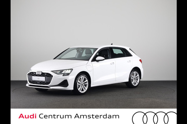 Audi A3 Sportback Pro Line 40 TFSI e 204 pk | Parkeerhulp plus | Stoelverwarming voor | Automatische klimaatregeling | Audi smartphone interface |