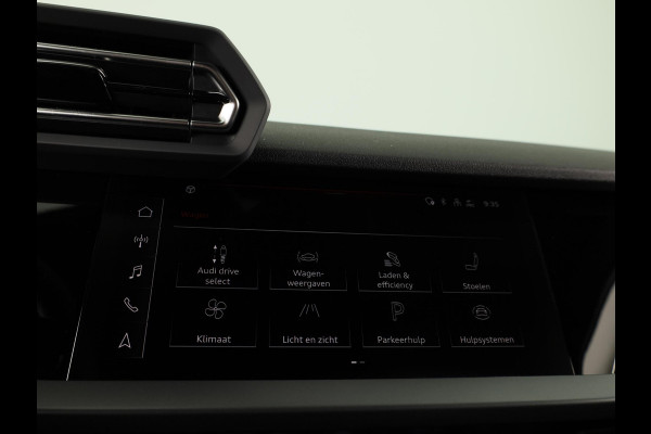 Audi A3 Sportback Pro Line 40 TFSI e 204 pk | Parkeerhulp plus | Stoelverwarming voor | Automatische klimaatregeling | Audi smartphone interface |