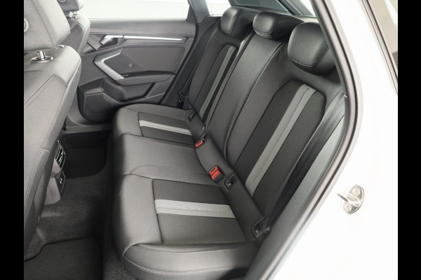 Audi A3 Sportback Pro Line 40 TFSI e 204 pk | Parkeerhulp plus | Stoelverwarming voor | Automatische klimaatregeling | Audi smartphone interface |