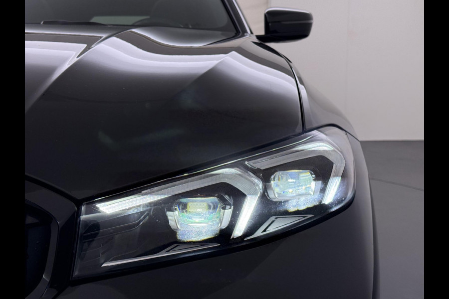 BMW 3 Serie Touring 320e VAN € 42.899,- VOOR € 39.877,- UW LENTEVOORDEEL: €3.022,-! | M-SPORT | FACELIFT| PANO|1.STE EIGENAAR, DEALER OH. | LEER | ELEK. TREKHAAK| FABRIEKSGARANTIE T/M 08 2027| LEER| STOELVERWARMING| 19 INCH! SUPER COMPLEET!