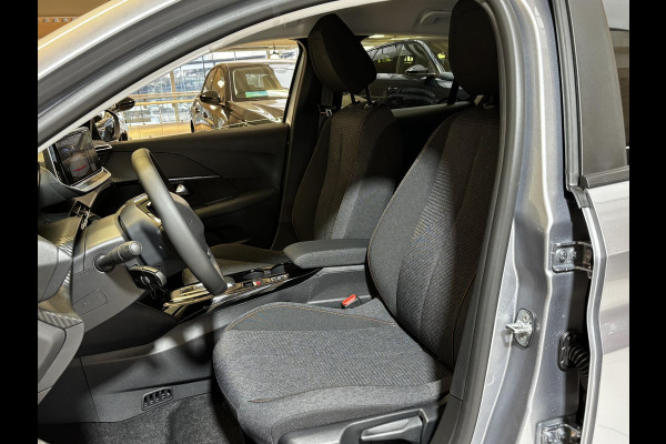 Peugeot e-208 EV Business 51kWh 156