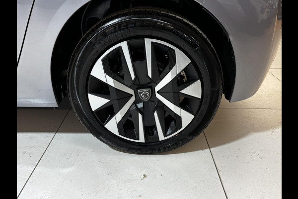 Peugeot e-208 EV Business 51kWh 156