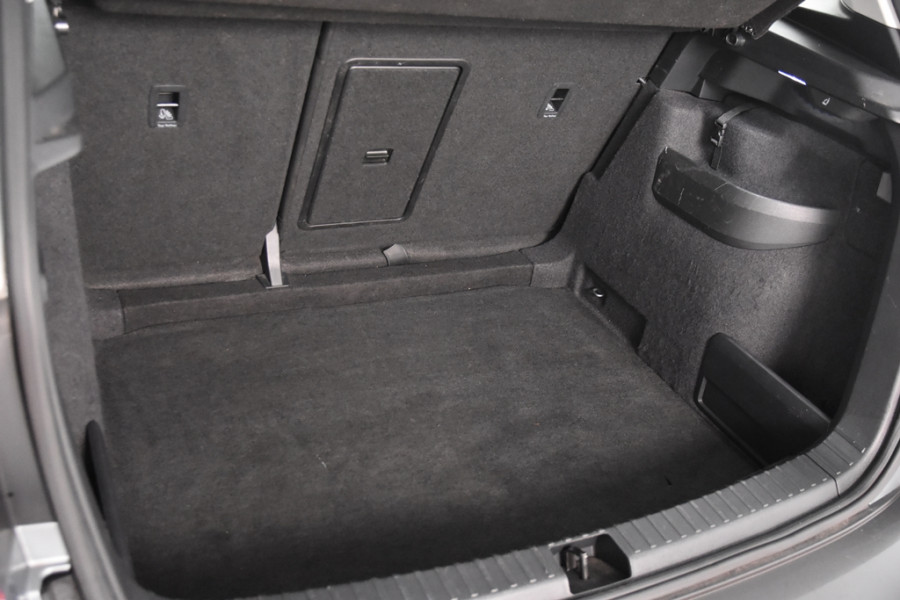 Škoda Karoq 1.5 TSI DSG *1ste Eigenaar*Navi*Stoelverwarming*Camera*