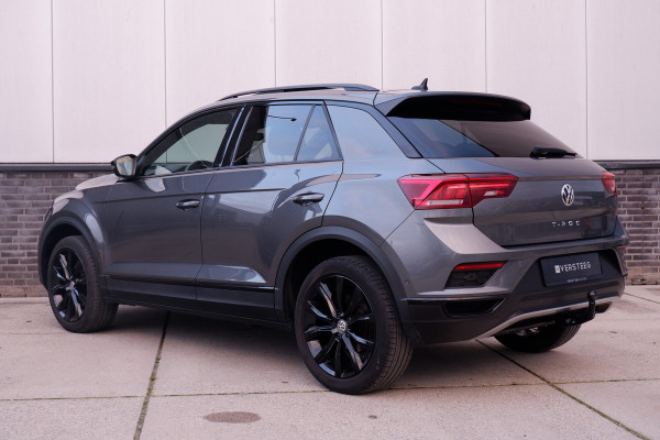 Volkswagen T-Roc 1.5 TSI Sport | Pano | Trekhaak | LED | Carplay | Camera | Virtual Cockpit | PDC