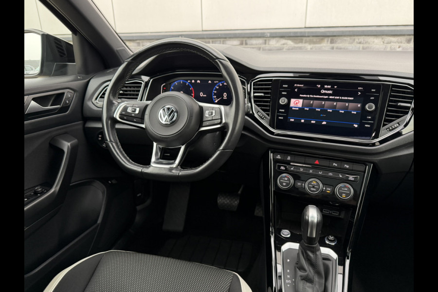 Volkswagen T-Roc 1.5 TSI Sport | Pano | Trekhaak | LED | Carplay | Camera | Virtual Cockpit | PDC