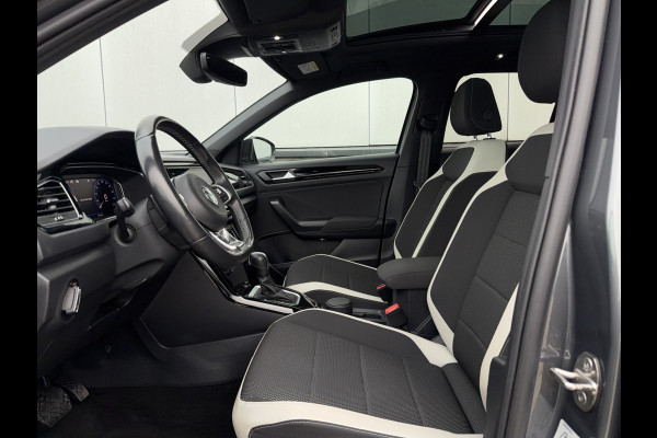Volkswagen T-Roc 1.5 TSI Sport | Pano | Trekhaak | LED | Carplay | Camera | Virtual Cockpit | PDC