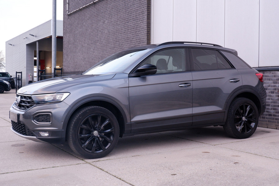 Volkswagen T-Roc 1.5 TSI Sport | Pano | Trekhaak | LED | Carplay | Camera | Virtual Cockpit | PDC