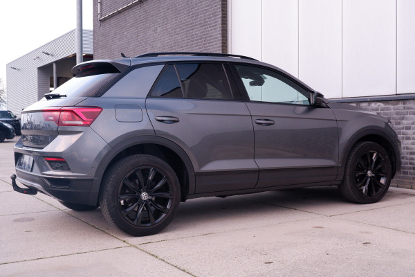 Volkswagen T-Roc 1.5 TSI Sport | Pano | Trekhaak | LED | Carplay | Camera | Virtual Cockpit | PDC