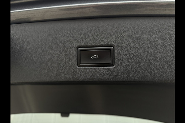 Volkswagen T-Roc 1.5 TSI Sport | Pano | Trekhaak | LED | Carplay | Camera | Virtual Cockpit | PDC