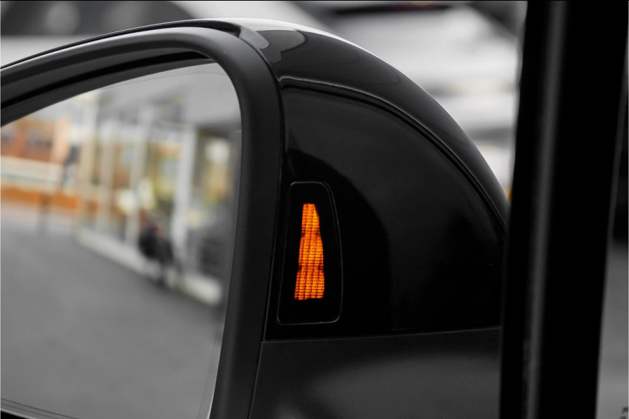 Volkswagen Touareg 3.0 TSi eHybrid 4MOTION R Luchtv ACC Elek Trekhaak Ori NL