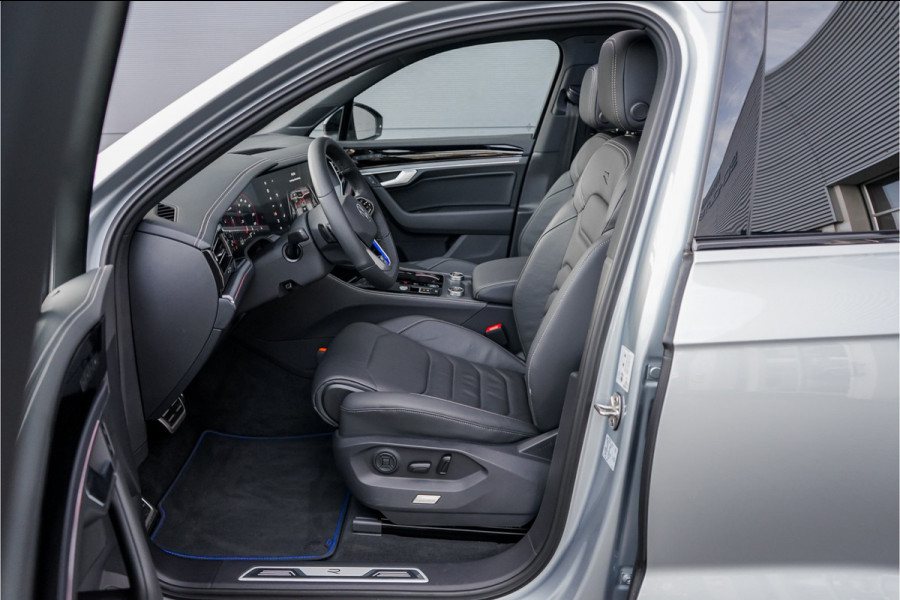 Volkswagen Touareg 3.0 TSi eHybrid 4MOTION R Luchtv ACC Elek Trekhaak Ori NL