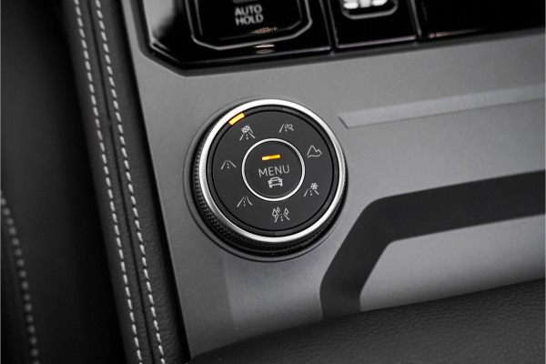 Volkswagen Touareg 3.0 TSi eHybrid 4MOTION R Luchtv ACC Elek Trekhaak Ori NL