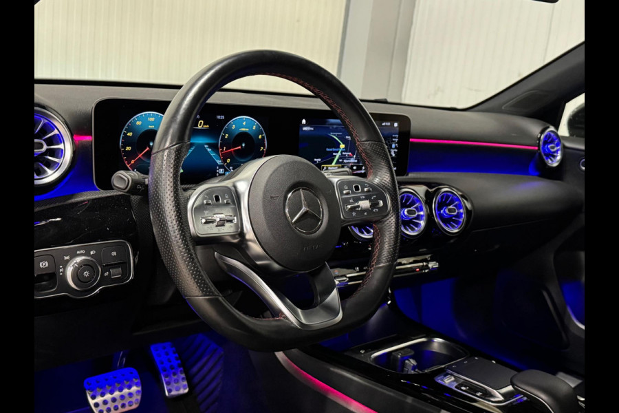 Mercedes-Benz A-Klasse 180 Business Solution AMG | AMBIANCE | CAMERA | LED | DODEHOEK