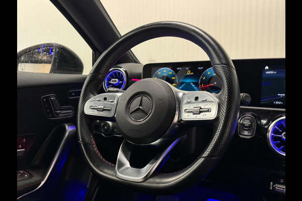 Mercedes-Benz A-Klasse 180 Business Solution AMG | AMBIANCE | CAMERA | LED | DODEHOEK