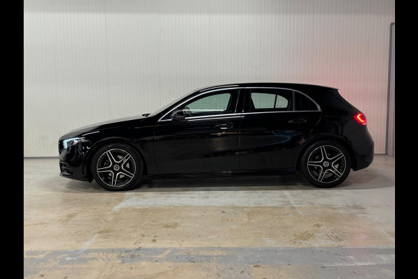 Mercedes-Benz A-Klasse 180 Business Solution AMG | AMBIANCE | CAMERA | LED | DODEHOEK