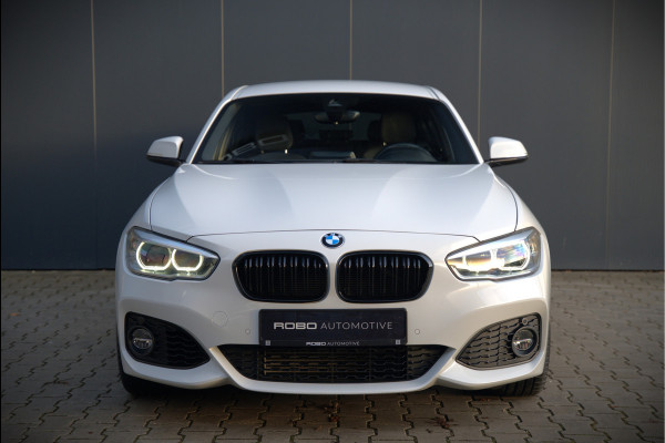 BMW 1-serie 118i Corporate Lease Executive M Sport | Automaat | Stuurverwarming | Stoelverwarming | NAP | Keyless | Cruise Control | PDC | Shadow line | Digital Dash | Navigatie Business | Led |  Dealer Onderhouden |
