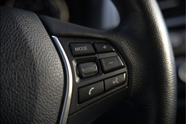 BMW 1-serie 118i Corporate Lease Executive M Sport | Automaat | Stuurverwarming | Stoelverwarming | NAP | Keyless | Cruise Control | PDC | Shadow line | Digital Dash | Navigatie Business | Led |  Dealer Onderhouden |