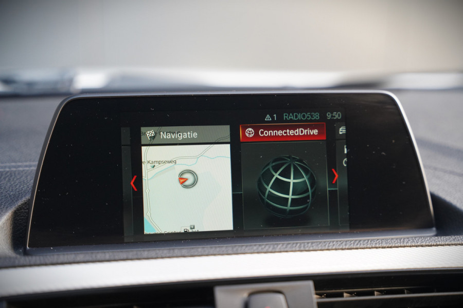 BMW 1-serie 118i Corporate Lease Executive M Sport | Automaat | Stuurverwarming | Stoelverwarming | NAP | Keyless | Cruise Control | PDC | Shadow line | Digital Dash | Navigatie Business | Led |  Dealer Onderhouden |