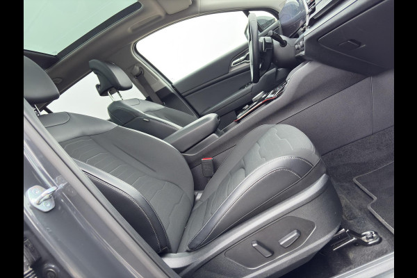 Kia Sportage 1.6 T-GDi Hybrid DynamicPlusLine Automaat | Pano | Stoelverwarming voor/achter | Camera | Dodehoekherkenning | Elektrische Stoelen | Cruise | Apple Carplay & Android Auto |