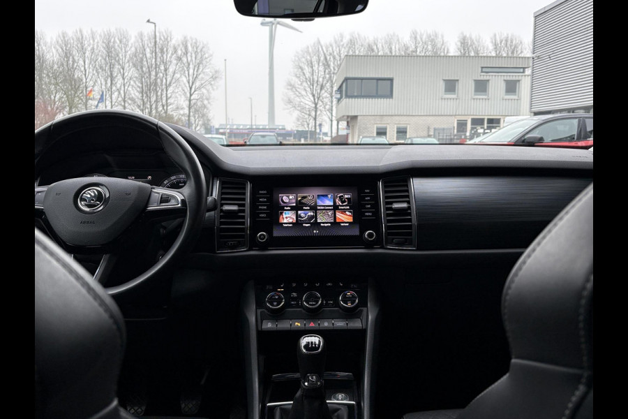Škoda Kodiaq 1.5 TSI Business Edition 150pk | Trekhaak | Adaptive Cruise | Stoelverwarming | Side Assist | Navigatie |