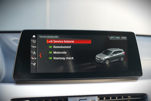 BMW X1 xDrive25e eDrive Edition M Sport | Panoramadak | Leer | Head-Up Display | Camera | Shadowline | Keyless | Cruise Control | Navigatie Prof. | Stoelverwarming | Elek. Achterklep | Ambiance Verlichting