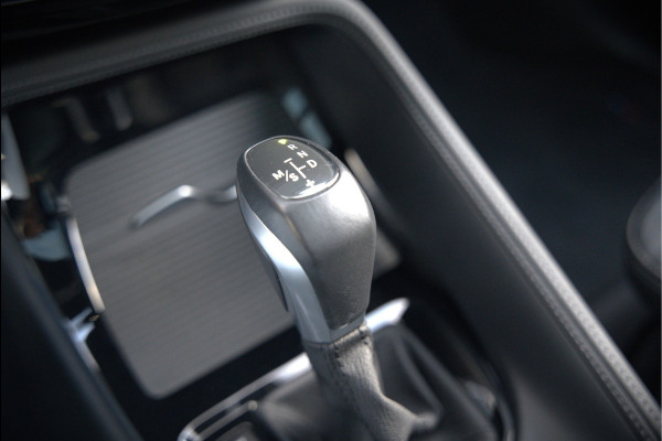 BMW X1 xDrive25e eDrive Edition M Sport | Panoramadak | Leer | Head-Up Display | Camera | Shadowline | Keyless | Cruise Control | Navigatie Prof. | Stoelverwarming | Elek. Achterklep | Ambiance Verlichting