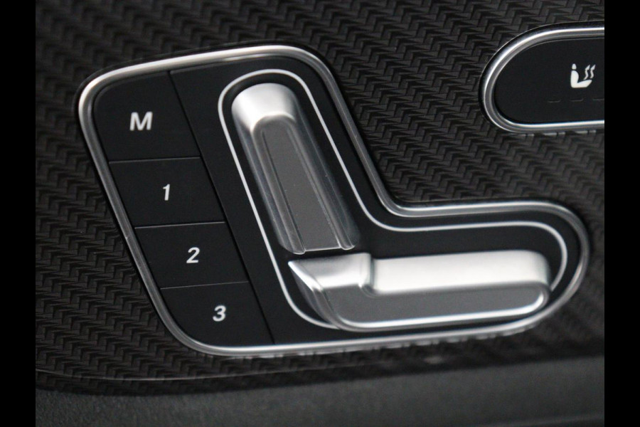 Mercedes-Benz GLA 250e AMG Limited | Panoramadak | Trekhaak | Adaptive cruise | Stoelverwarming | Memory | Matrix LED | Leder/Alcantara | Navigatie | Camera | Sfeerverlichting | PHEV | Plug In